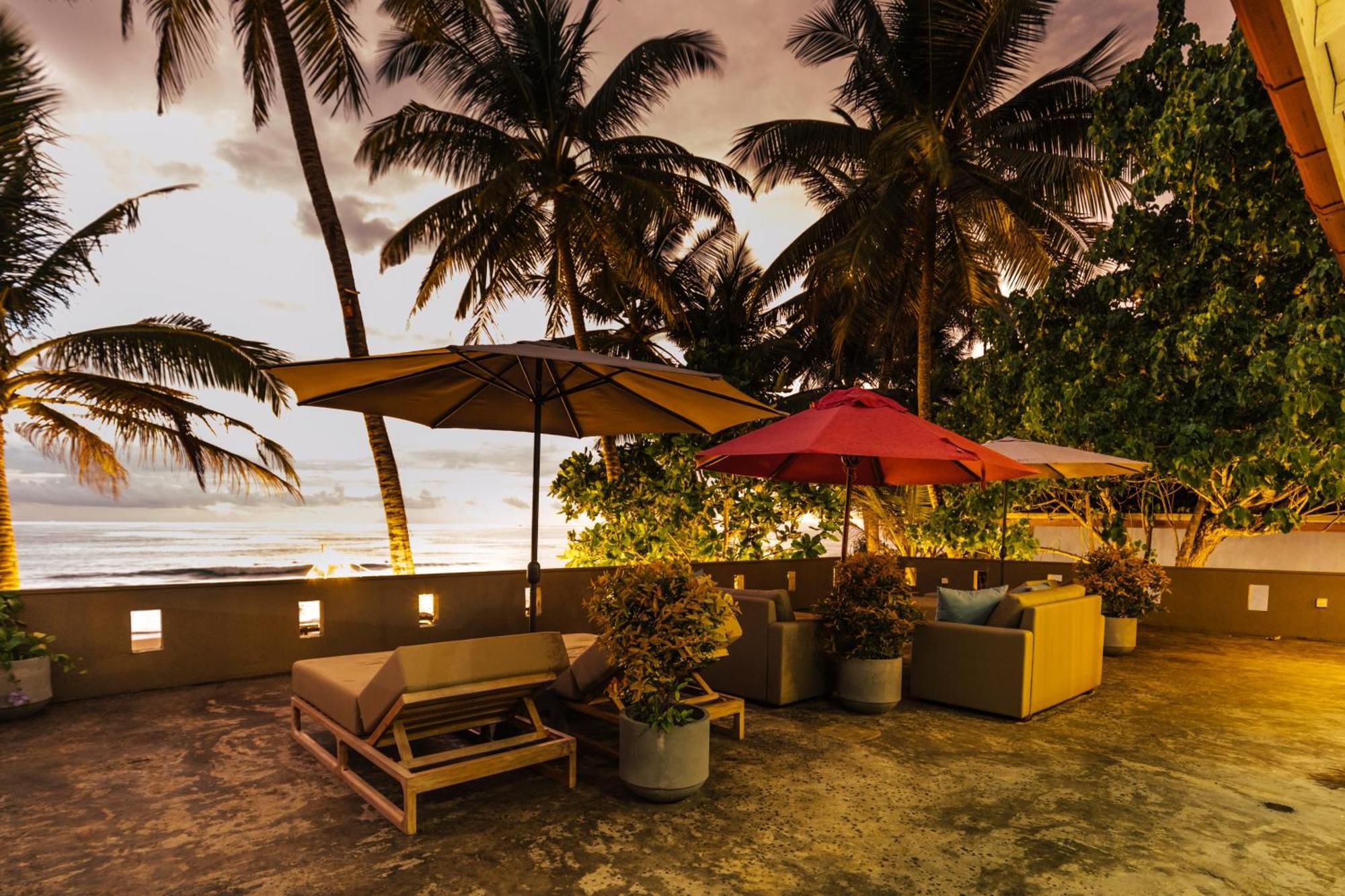 Sea Salt Society Hotel Hikkaduwa Bagian luar foto